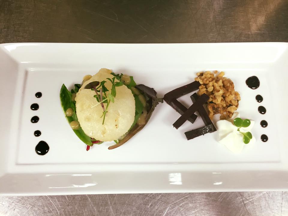 duoof-goats-cheese-with-rosemary-balsamic-and-candied-walnuts